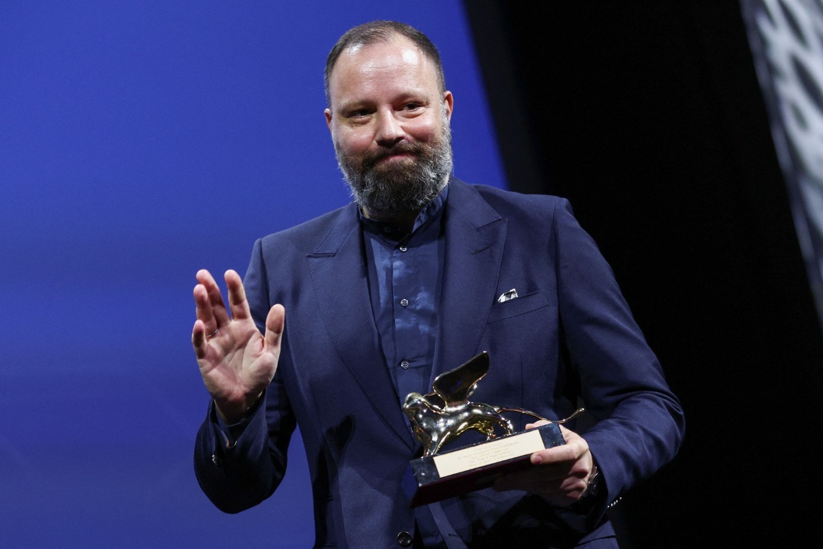 givrgos_lanthimos_golden_lion_venice_festival