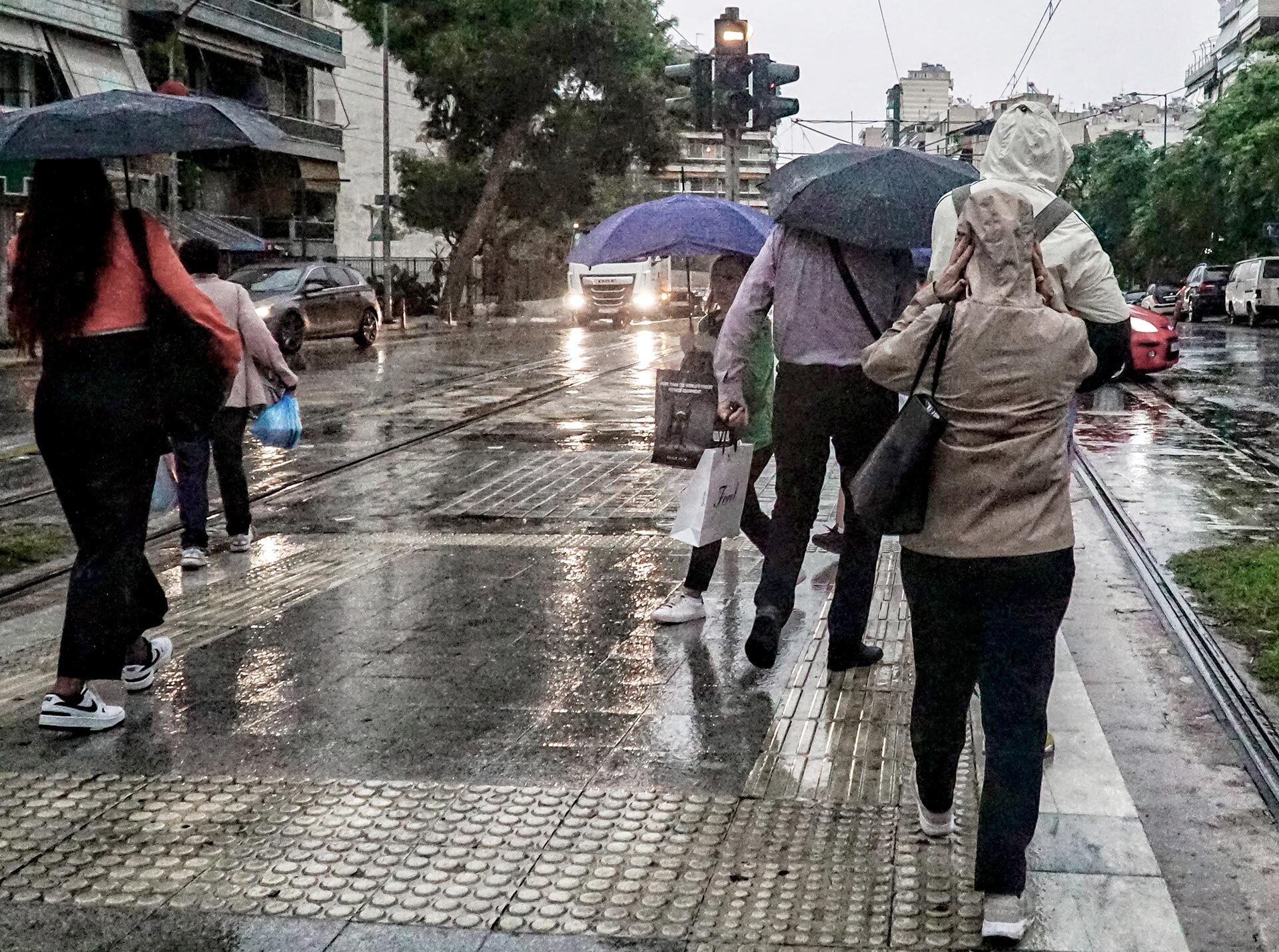 Χειμωνιάζει