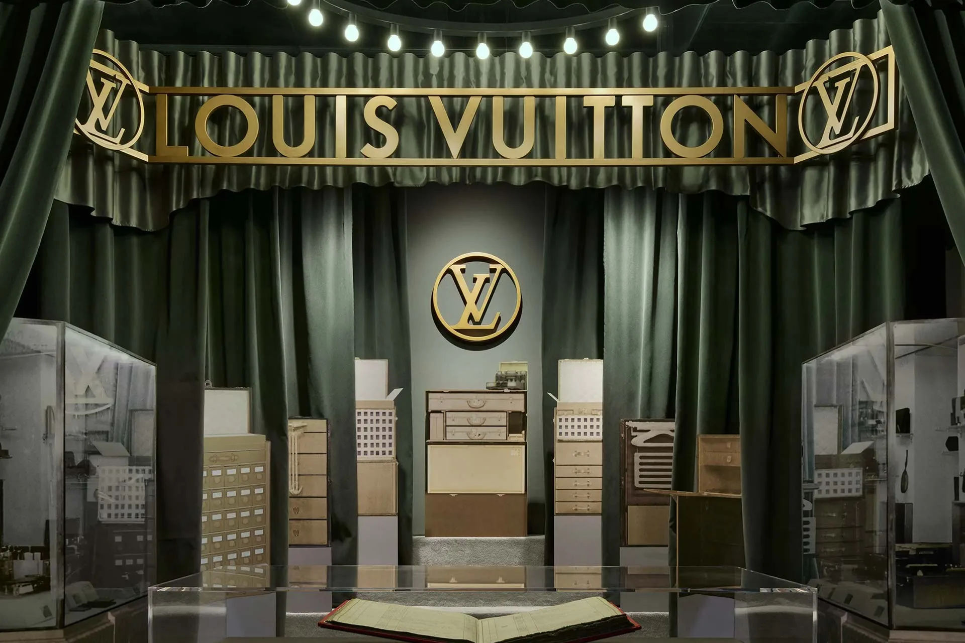 Vuitton