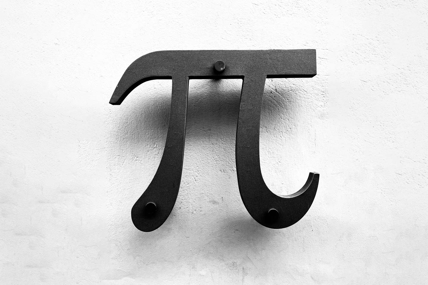 π