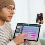 Το Facebook μετατρέπει το Creator Studio σε αυτόνομη εφαρμογή AI για creators