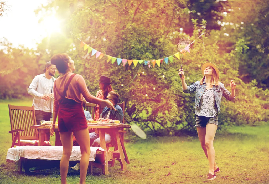 Πώς να οργανώσεις ένα κομψό garden party χωρίς να βάλεις βαθιά το χέρι στην τσέπη garden party